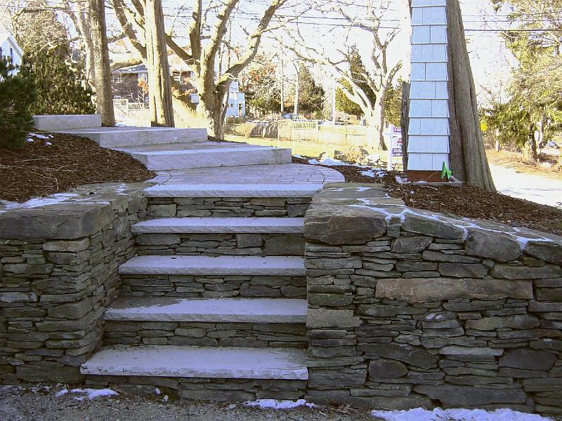 Dry-stacked Pennsylvania Flatstone with Limestone Treads 1.JPG - Dry-stacked Pennsylvania Flatstone with Limestone Treads 1